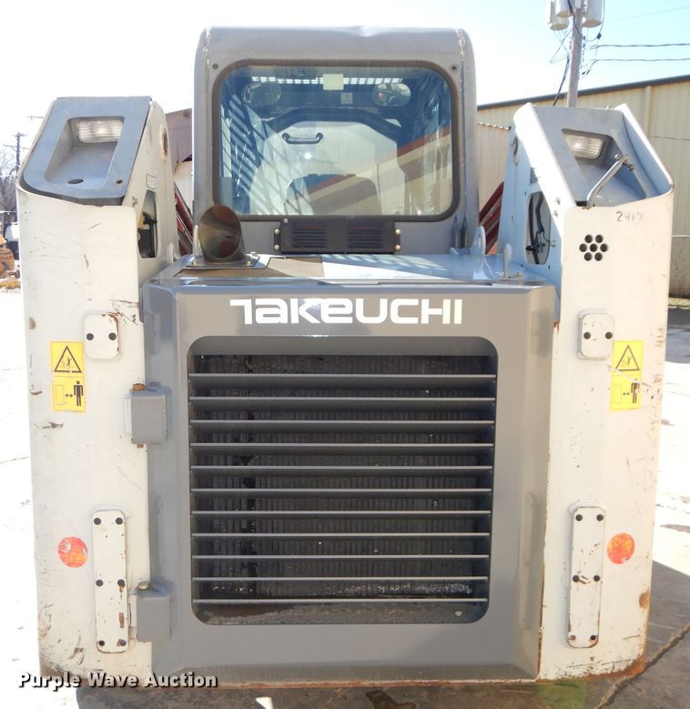 image for item DH4272 2016 Takeuchi TL12 skid steer