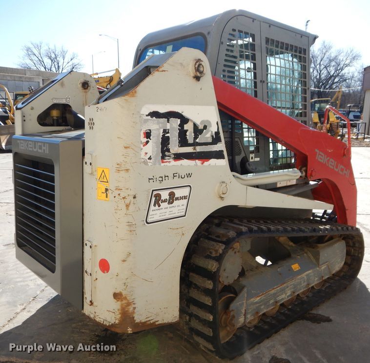 image for item DH4272 2016 Takeuchi TL12 skid steer