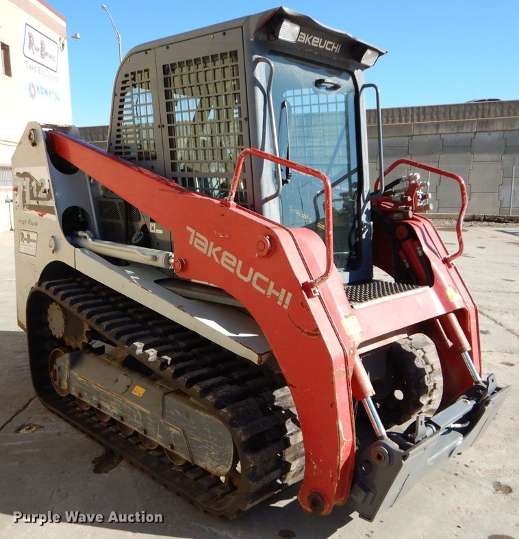 image for item DH4272 2016 Takeuchi TL12 skid steer