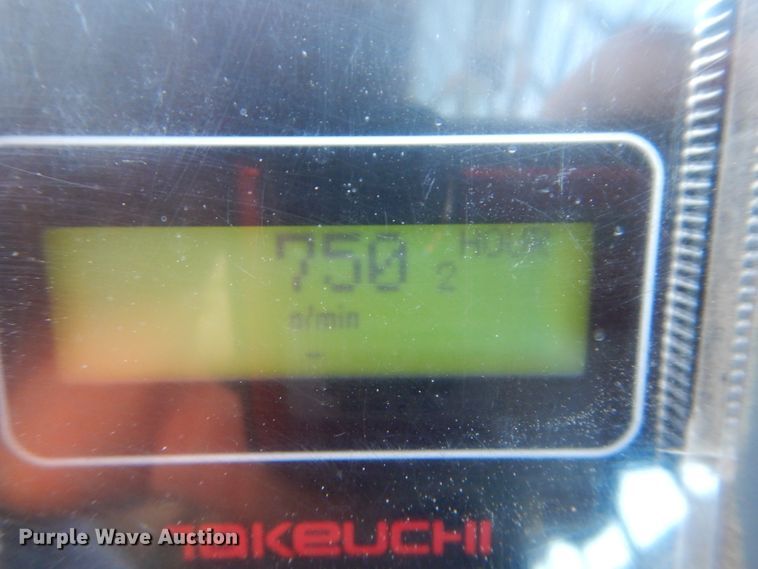 image for item DH4272 2016 Takeuchi TL12 skid steer