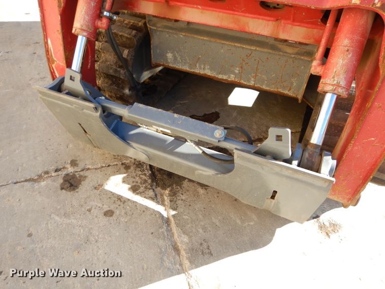 image for item DH4272 2016 Takeuchi TL12 skid steer