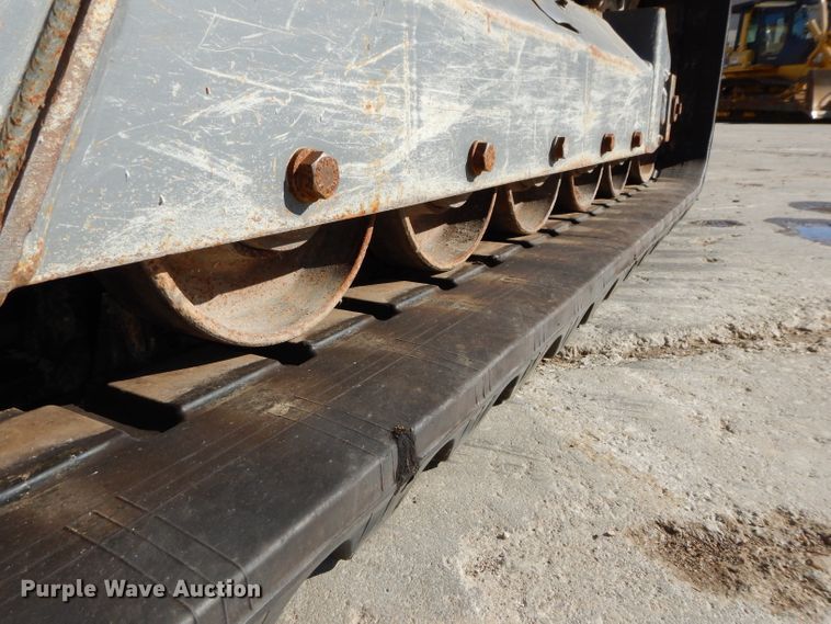 image for item DH4272 2016 Takeuchi TL12 skid steer