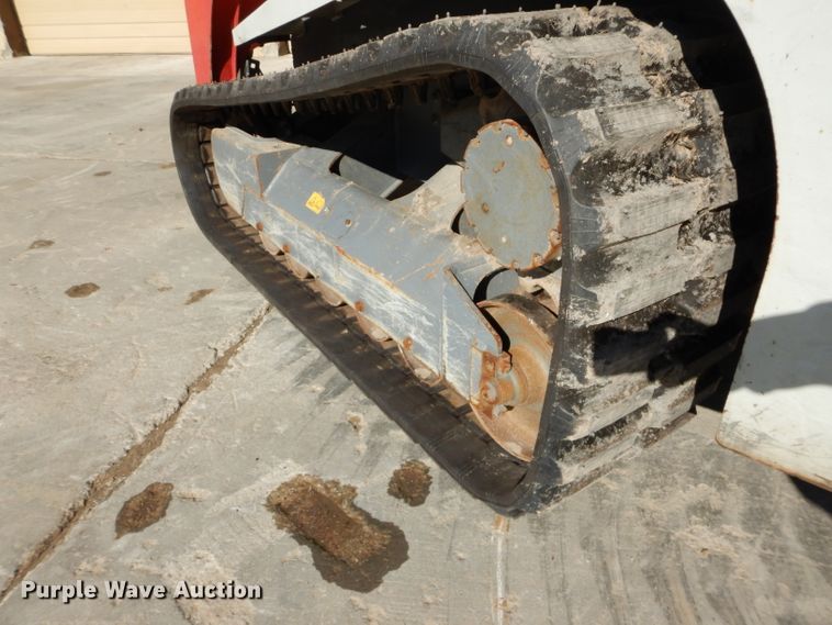 image for item DH4272 2016 Takeuchi TL12 skid steer