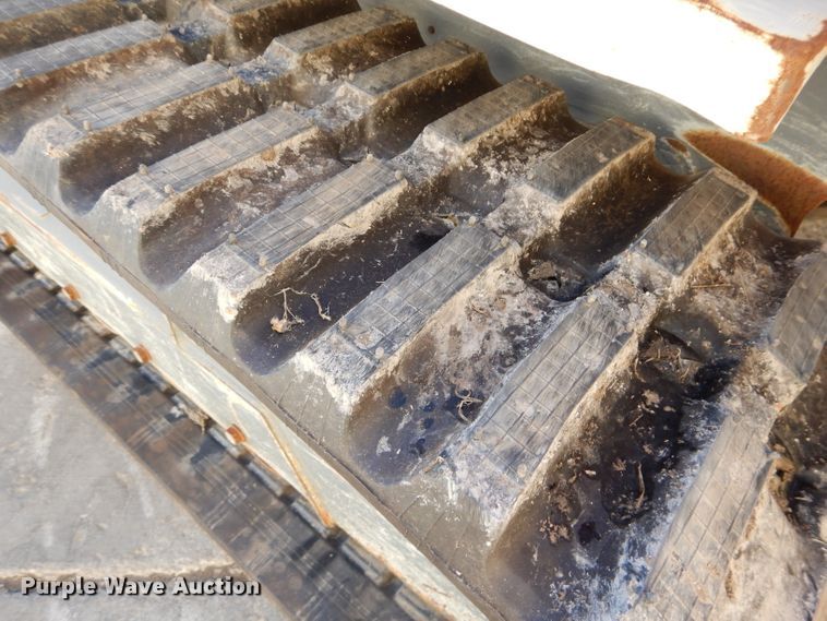 image for item DH4272 2016 Takeuchi TL12 skid steer