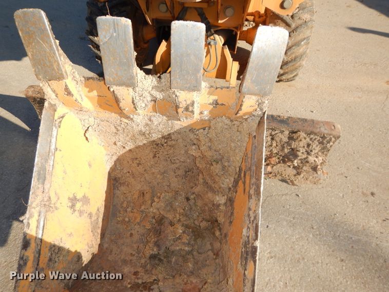 image for item DH4303 2006 Astec RT460 trencher