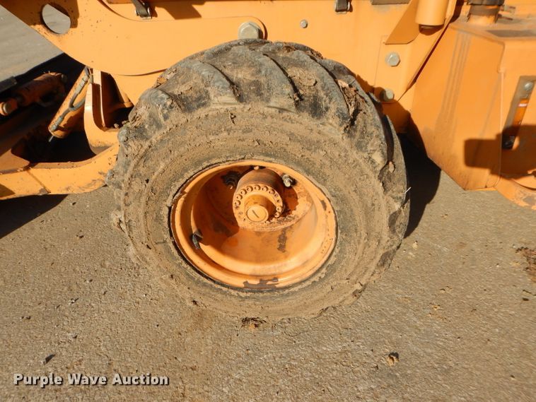 image for item DH4303 2006 Astec RT460 trencher