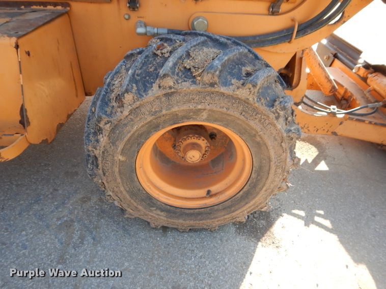 image for item DH4303 2006 Astec RT460 trencher