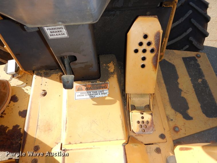 image for item DH4304 1998 Case 460 trencher