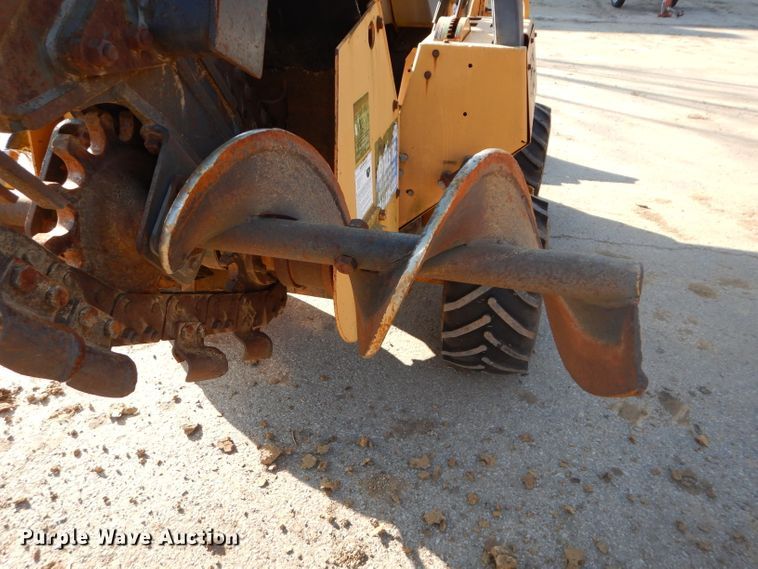image for item DH4304 1998 Case 460 trencher