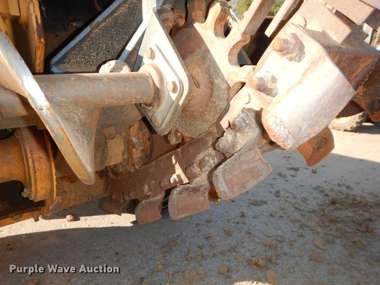 image for item DH4304 1998 Case 460 trencher
