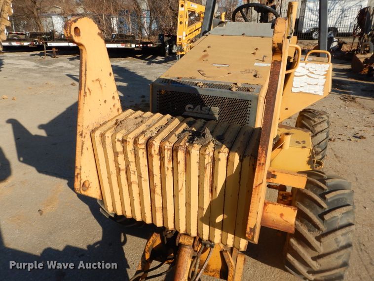 image for item DH4304 1998 Case 460 trencher