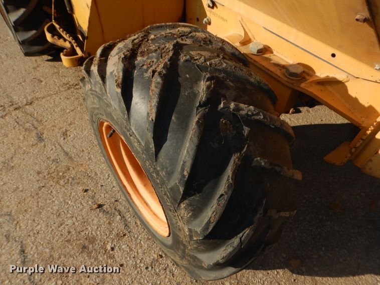 image for item DH4304 1998 Case 460 trencher