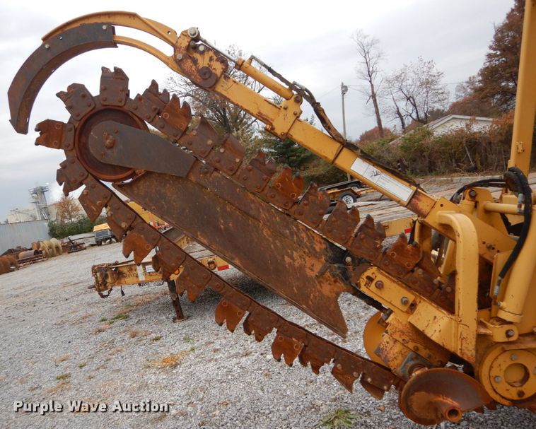image for item DH5006 Vermeer V5750 trencher