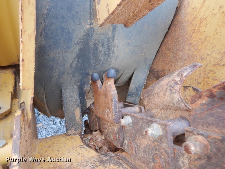 image for item DH5006 Vermeer V5750 trencher