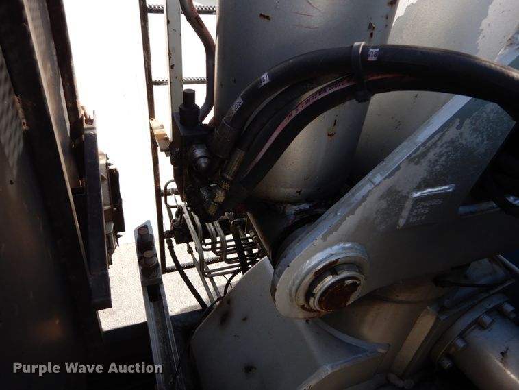 image for item DH5012 2000 Sterling L9500 crane truck