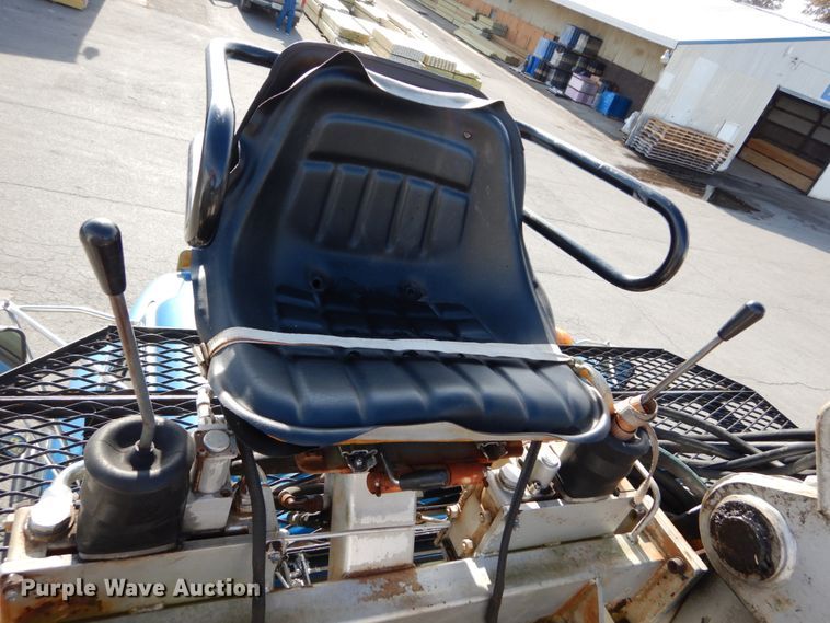 image for item DH5012 2000 Sterling L9500 crane truck