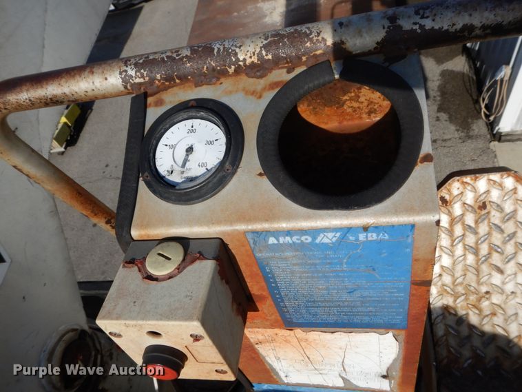 image for item DH5012 2000 Sterling L9500 crane truck