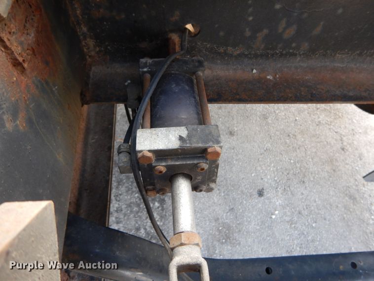 image for item DH5012 2000 Sterling L9500 crane truck