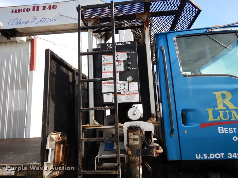 image for item DH5012 2000 Sterling L9500 crane truck