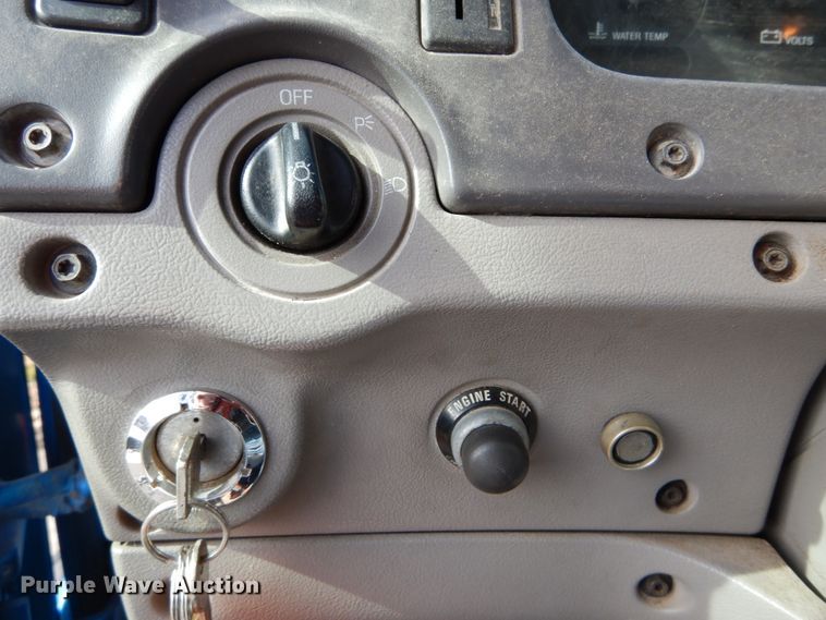 image for item DH5012 2000 Sterling L9500 crane truck