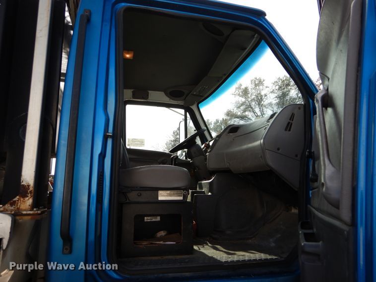 image for item DH5012 2000 Sterling L9500 crane truck