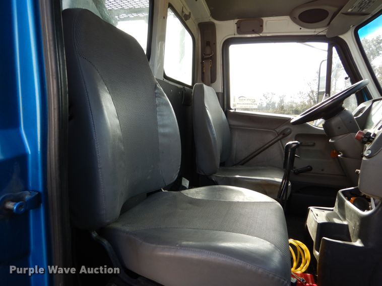 image for item DH5012 2000 Sterling L9500 crane truck