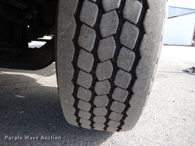 image for item DH5012 2000 Sterling L9500 crane truck