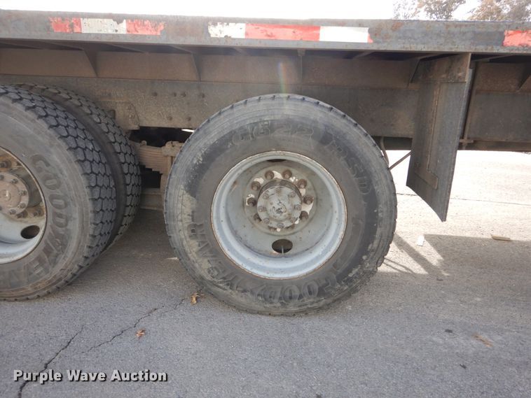 image for item DH5012 2000 Sterling L9500 crane truck