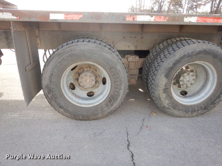 image for item DH5012 2000 Sterling L9500 crane truck