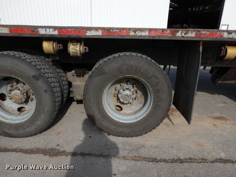 image for item DH5012 2000 Sterling L9500 crane truck