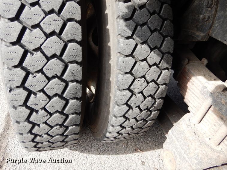 image for item DH5012 2000 Sterling L9500 crane truck