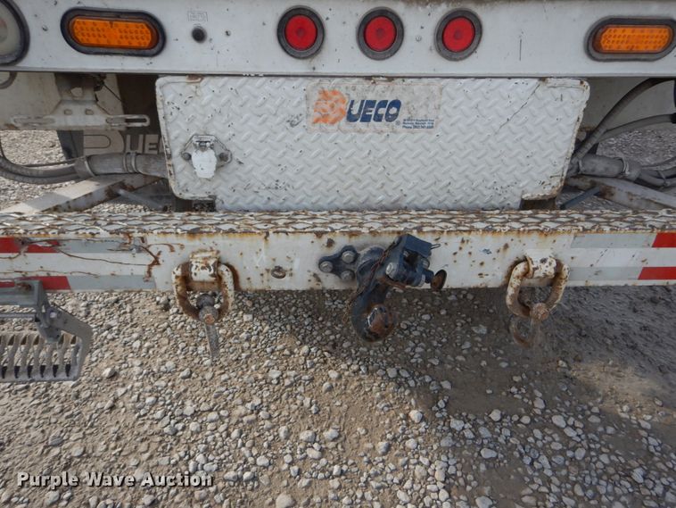 image for item DH5015 2004 International 4300 bucket truck