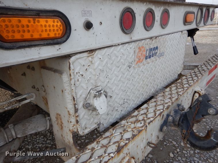 image for item DH5015 2004 International 4300 bucket truck