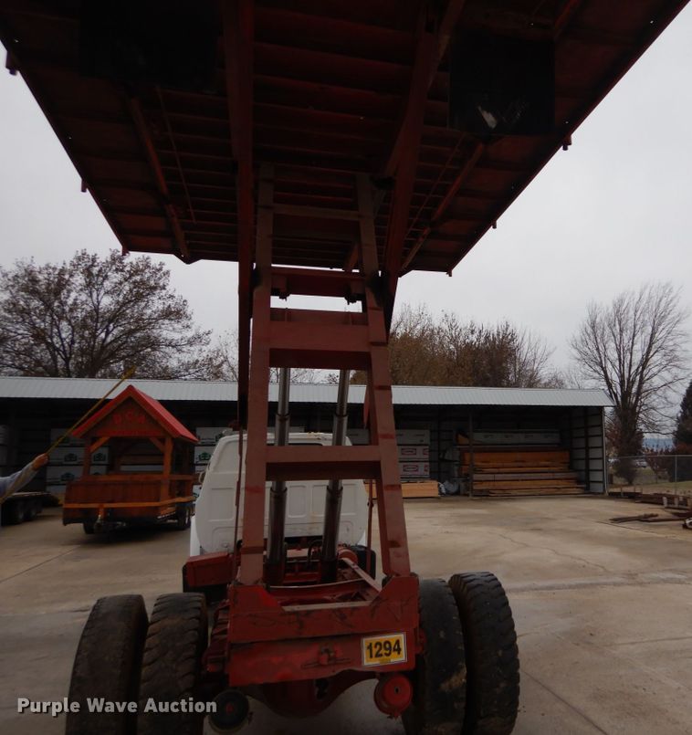 image for item DH5020 1983 Chevrolet C70 scissor lift truck