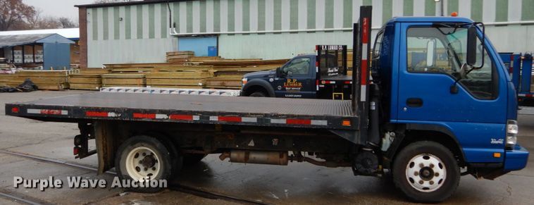 image for item DH5037 2006 Chevrolet W4500 flat dump bed truck