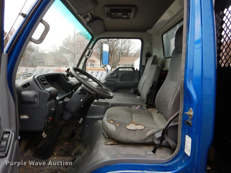 image for item DH5037 2006 Chevrolet W4500 flat dump bed truck