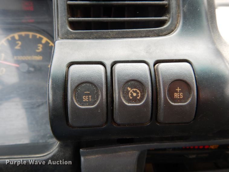 image for item DH5037 2006 Chevrolet W4500 flat dump bed truck