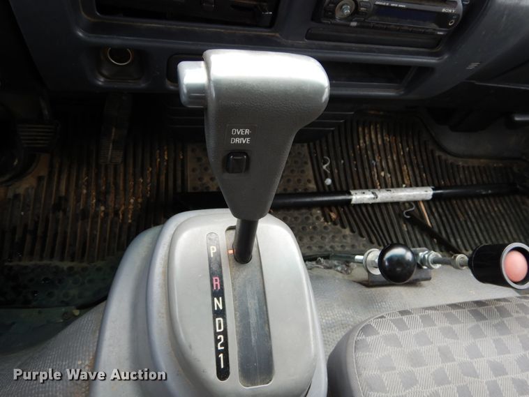 image for item DH5037 2006 Chevrolet W4500 flat dump bed truck