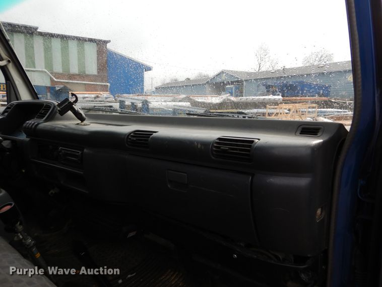 image for item DH5037 2006 Chevrolet W4500 flat dump bed truck