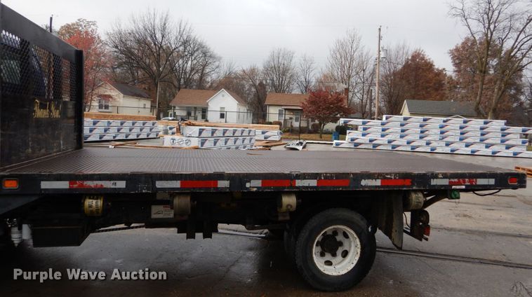 image for item DH5037 2006 Chevrolet W4500 flat dump bed truck