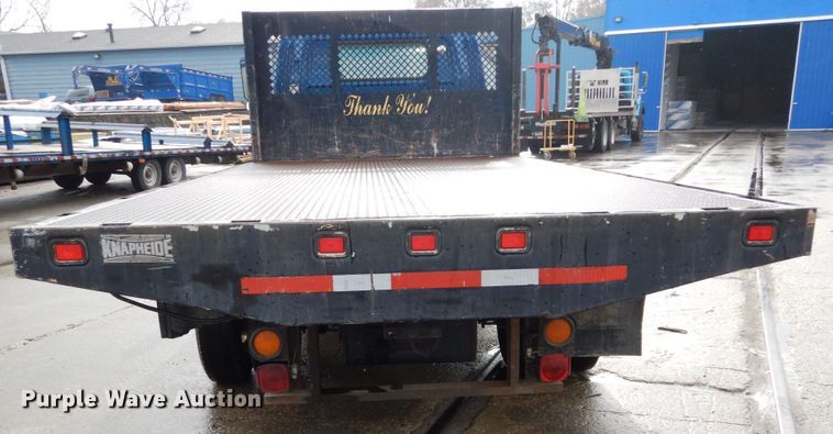 image for item DH5037 2006 Chevrolet W4500 flat dump bed truck