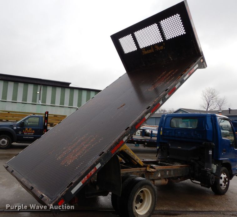 image for item DH5037 2006 Chevrolet W4500 flat dump bed truck