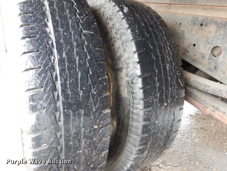 image for item DH5037 2006 Chevrolet W4500 flat dump bed truck