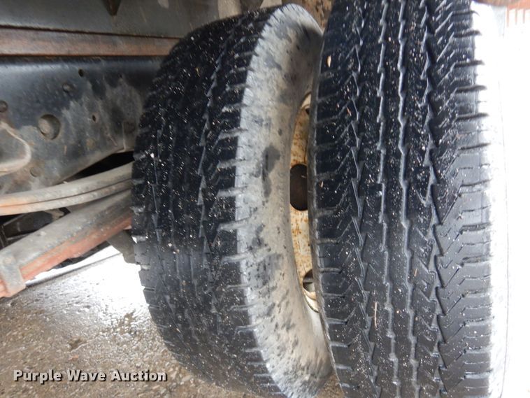 image for item DH5037 2006 Chevrolet W4500 flat dump bed truck