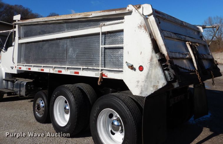 image for item DH5038 2007 Sterling Acterra dump truck