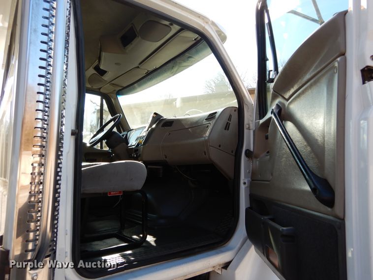 image for item DH5038 2007 Sterling Acterra dump truck