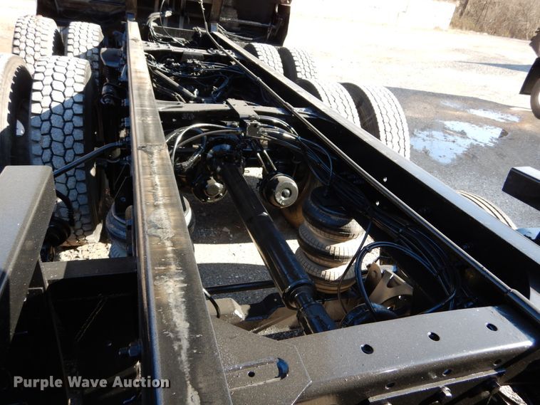 image for item DH5039 2007 Sterling Acterra dump truck