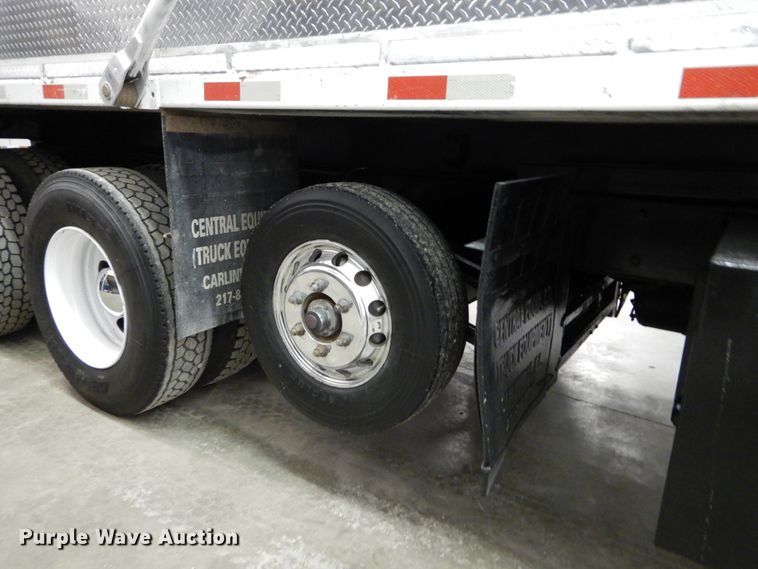 image for item DH5039 2007 Sterling Acterra dump truck