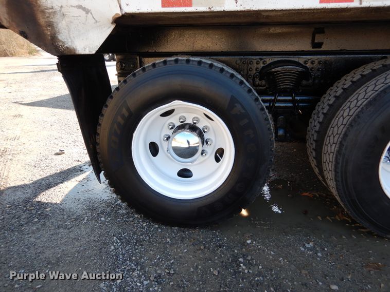 image for item DH5039 2007 Sterling Acterra dump truck