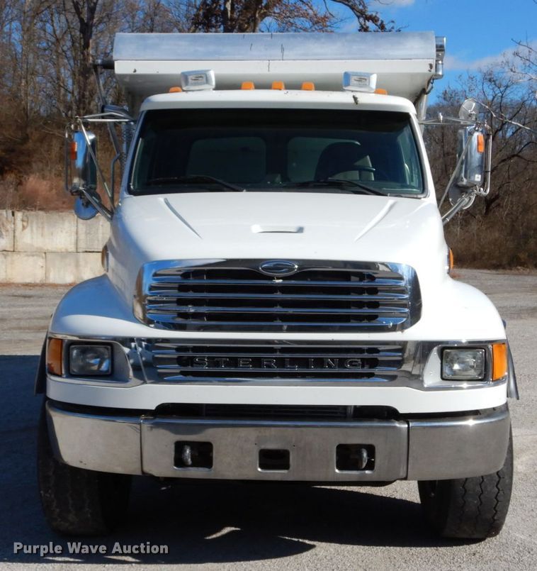 image for item DH5040 2005 Sterling Acterra dump truck